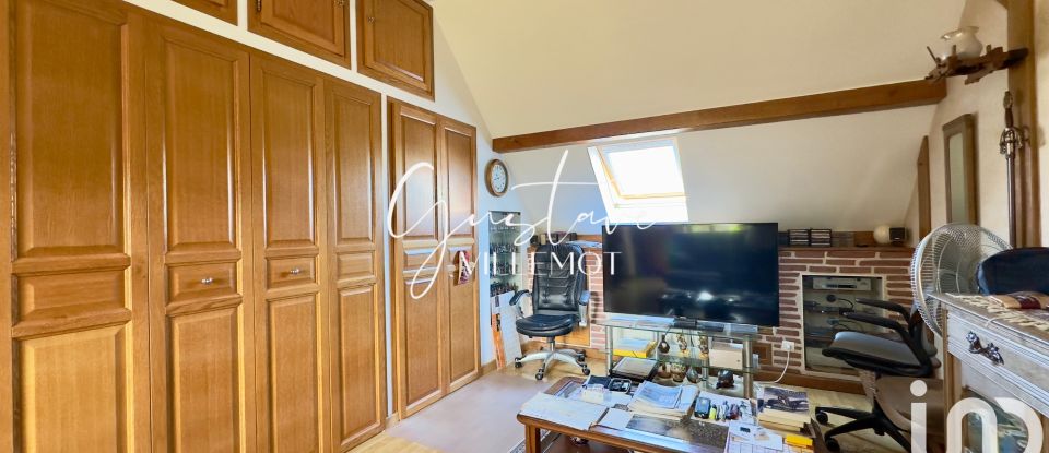 House 5 rooms of 110 m² in Ver-sur-Launette (60950)