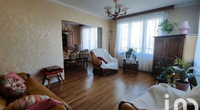 House 6 rooms of 113 m² in Saint-Memmie (51470)