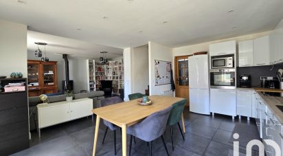 Village house 5 rooms of 125 m² in Rouvres-en-Multien (60620)