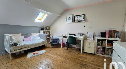 Village house 5 rooms of 125 m² in Rouvres-en-Multien (60620)