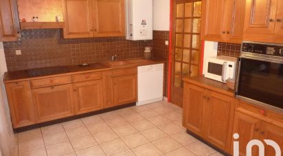 House 5 rooms of 102 m² in Creil (60100)