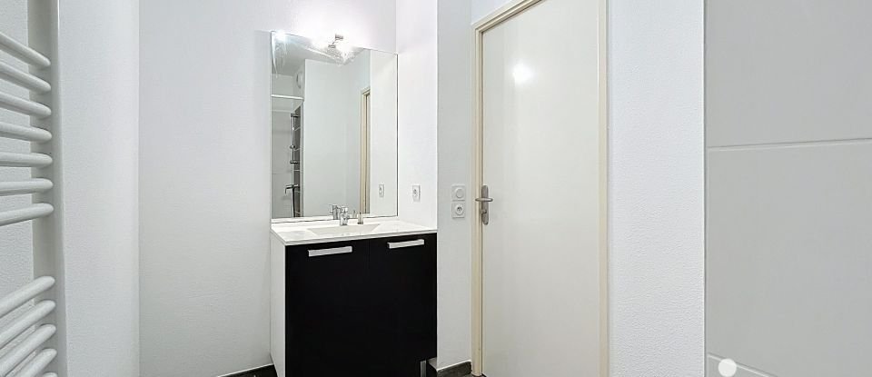 Apartment 2 rooms of 42 m² in Saint-André-de-Cubzac (33240)