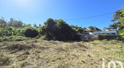 Land of 457 m² in Saint-Pierre (97410)