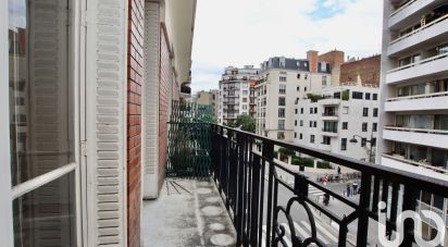 Apartment 2 rooms of 56 m² in Paris (75015)