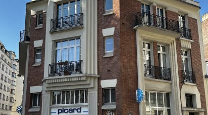 Apartment 2 rooms of 56 m² in Paris (75015)