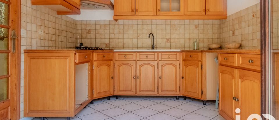 Maison 7 pièces de 152 m² à Maurepas (78310)