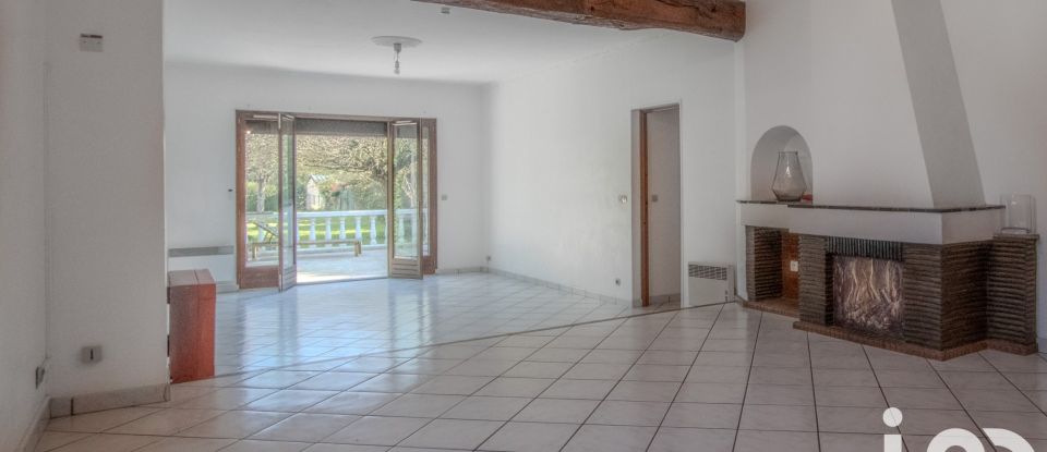 Maison 7 pièces de 152 m² à Maurepas (78310)
