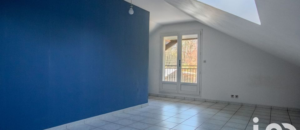 Maison 7 pièces de 152 m² à Maurepas (78310)