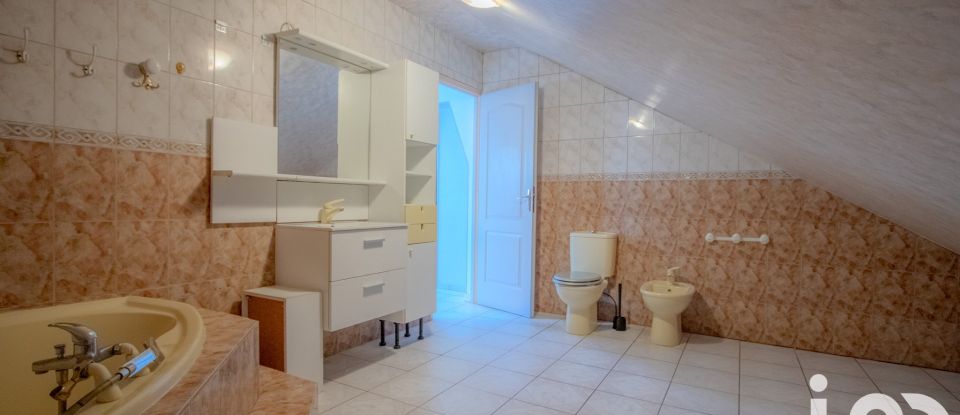 Maison 7 pièces de 152 m² à Maurepas (78310)