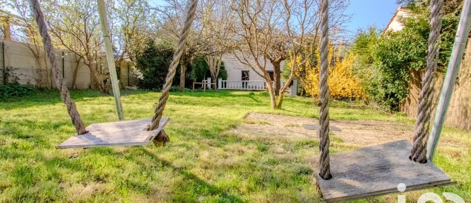 Maison 7 pièces de 152 m² à Maurepas (78310)