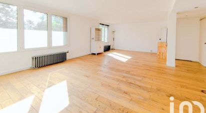 Apartment 3 rooms of 63 m² in Saint-Cloud (92210)
