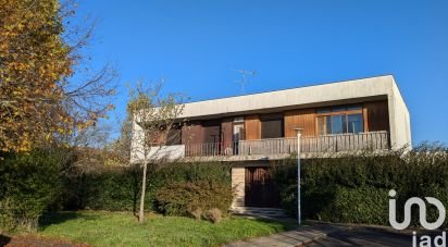Immeuble de 289 m² à Saint-Seurin-sur-l'Isle (33660)