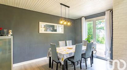 Maison 6 pièces de 130 m² à Villegouge (33141)
