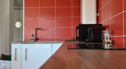 Appartement 4 pièces de 67 m² à Bordeaux (33300)