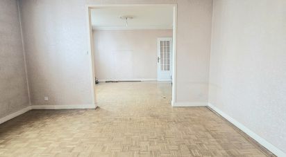 Apartment 4 rooms of 75 m² in Saint-Étienne (42000)
