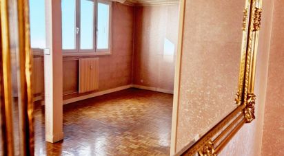 Apartment 4 rooms of 75 m² in Saint-Étienne (42000)