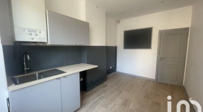 Apartment 3 rooms of 61 m² in Saint-Étienne (42000)