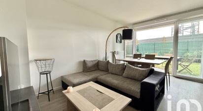 Apartment 3 rooms of 61 m² in Maurepas (78310)