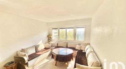 Apartment 2 rooms of 47 m² in Thiais (94320)