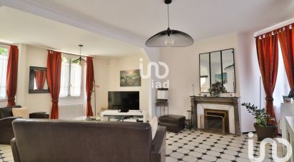Maison 7 pièces de 236 m² à Rosny-sur-Seine (78710)