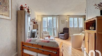 Apartment 4 rooms of 60 m² in Cachan (94230)