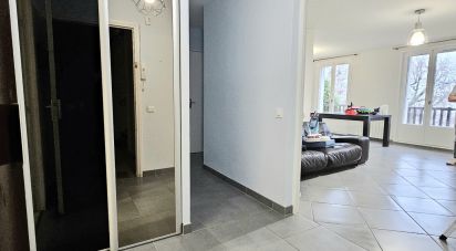 Appartement 3 pièces de 65 m² à Saint-Priest-en-Jarez (42270)