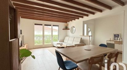 Traditional house 5 rooms of 130 m² in Saint-André-de-Cubzac (33240)
