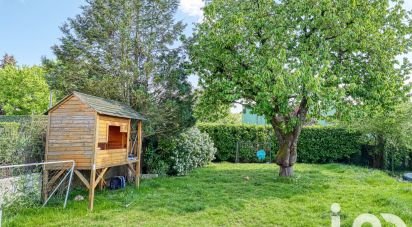 House 7 rooms of 130 m² in Villers-sous-Saint-Leu (60340)