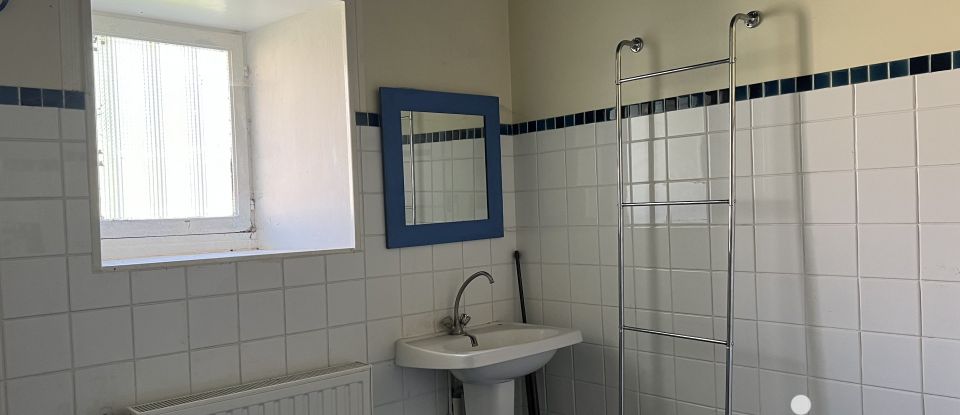 Maison rustique 7 pièces de 192 m² à - (79110)