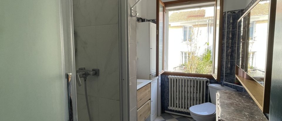 Maison 9 pièces de 130 m² à Bagneux (92220)