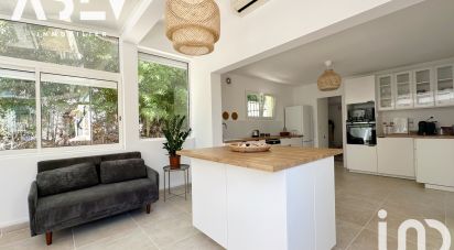 Maison traditionnelle 4 pièces de 90 m² à Six-Fours-les-Plages (83140)