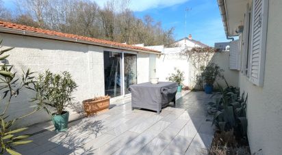 Pavillon 4 pièces de 75 m² à Longueil-Annel (60150)