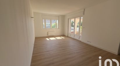Apartment 4 rooms of 93 m² in Lescar (64230)