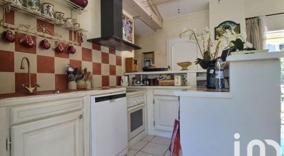 Maison traditionnelle 6 pièces de 180 m² à Bandol (83150)