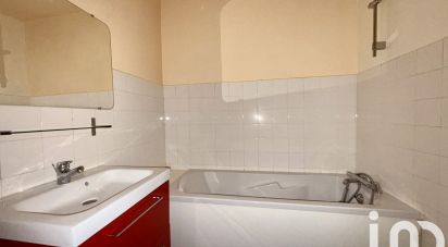 Apartment 3 rooms of 68 m² in Reims (51100)