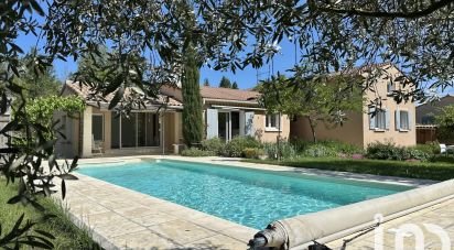 Maison 6 pièces de 140 m² à Valréas (84600)