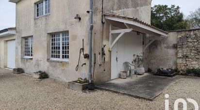 Maison 5 pièces de 140 m² à Lussac (33570)