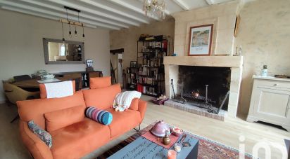 Maison 5 pièces de 140 m² à Lussac (33570)
