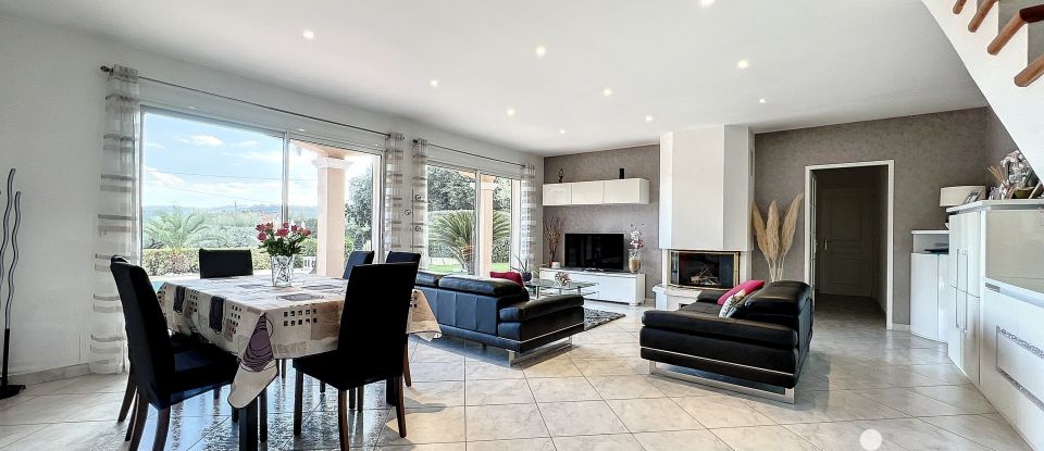 House 6 rooms of 140 m² in La Cadière-d'Azur (83740)