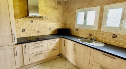 Apartment 3 rooms of 64 m² in Libourne (33500)