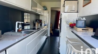 Apartment 3 rooms of 90 m² in Bordeaux (33000)