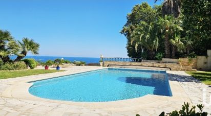 House 6 rooms of 174 m² in Sainte-Maxime (83120)