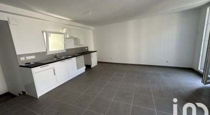 Appartement 2 pièces de 43 m² à Corbeil-Essonnes (91100)