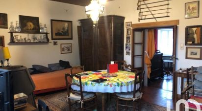 Village house 5 rooms of 150 m² in Île-d'Aix (17123)