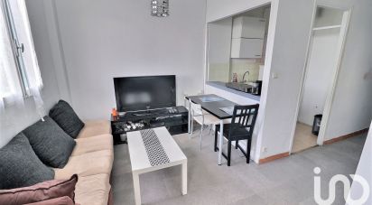 Studio 1 room of 28 m² in Marseille (13015)