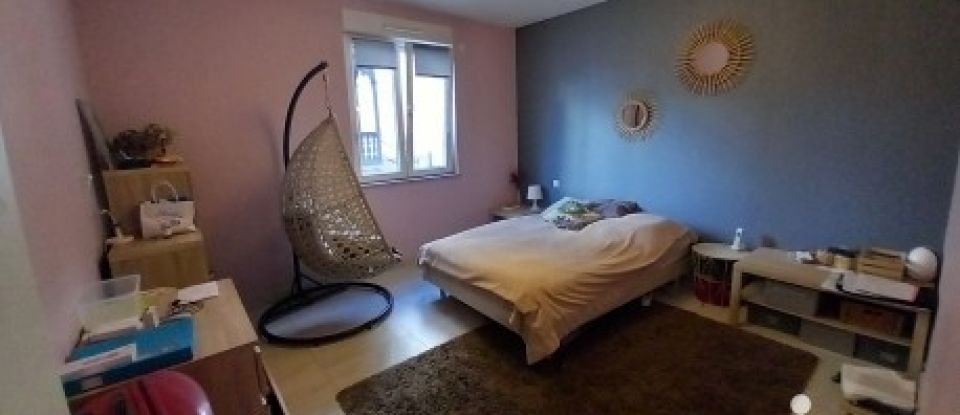 Apartment 3 rooms of 77 m² in Saint-Avold (57500)