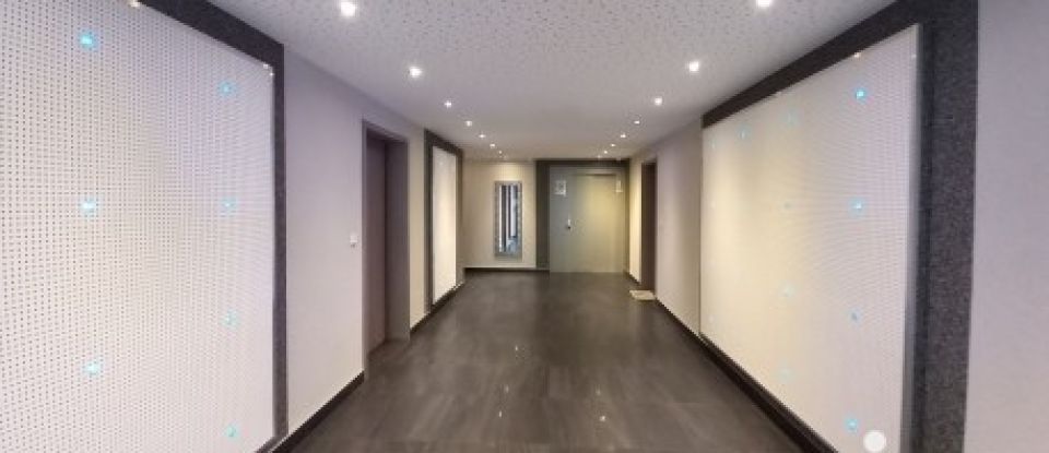 Apartment 3 rooms of 77 m² in Saint-Avold (57500)