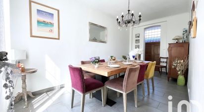 House 7 rooms of 161 m² in Villenoy (77124)