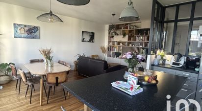 Apartment 4 rooms of 83 m² in Courbevoie (92400)