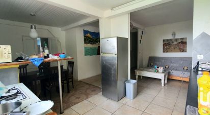 Maison 15 pièces de 296 m² à Sainte-Luce (97228)